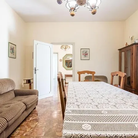 Apartment Poggio Del Sole Lucca